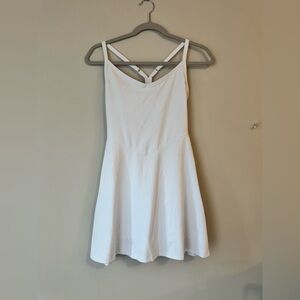 Chic White Sleeveless Mini Dress